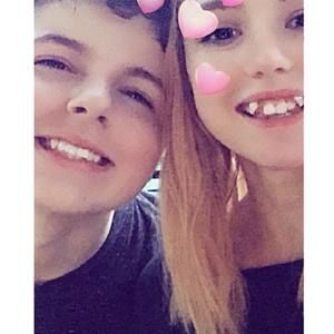 Meet your Posher, Ally